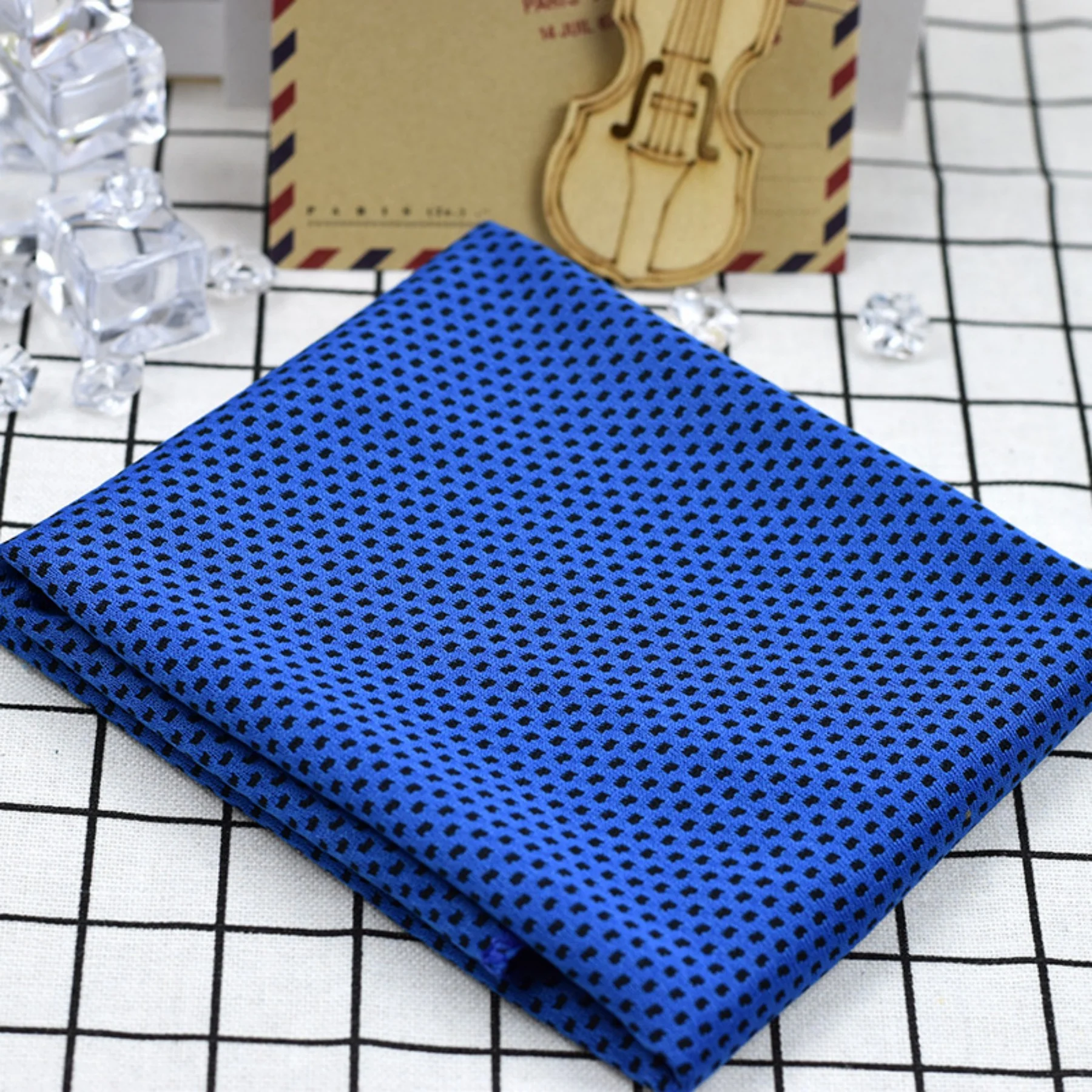 Cooling And Sweat-Absorbing Sports Towel