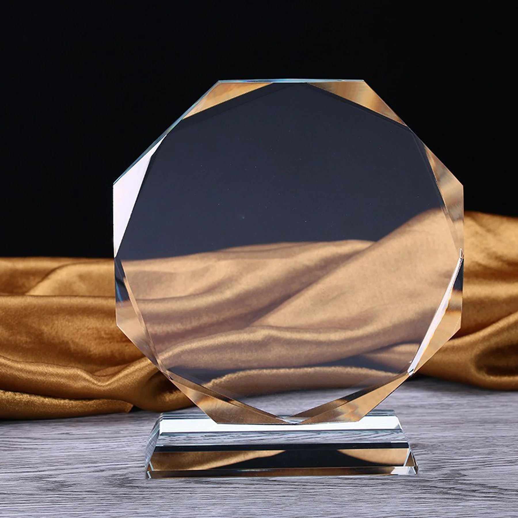 Round Edge Crystal Glass Award