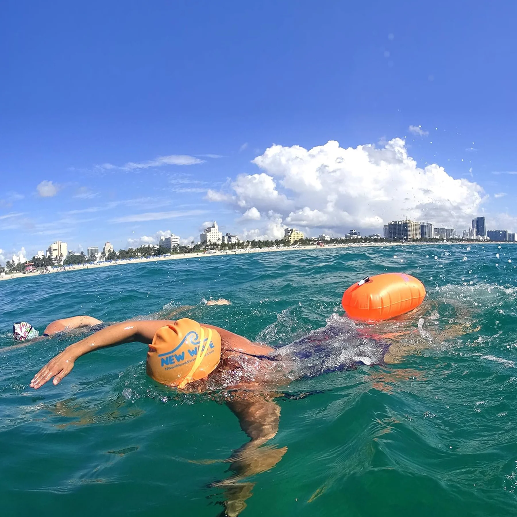 Portable Inflatable Safe Swimming Tow Buoy