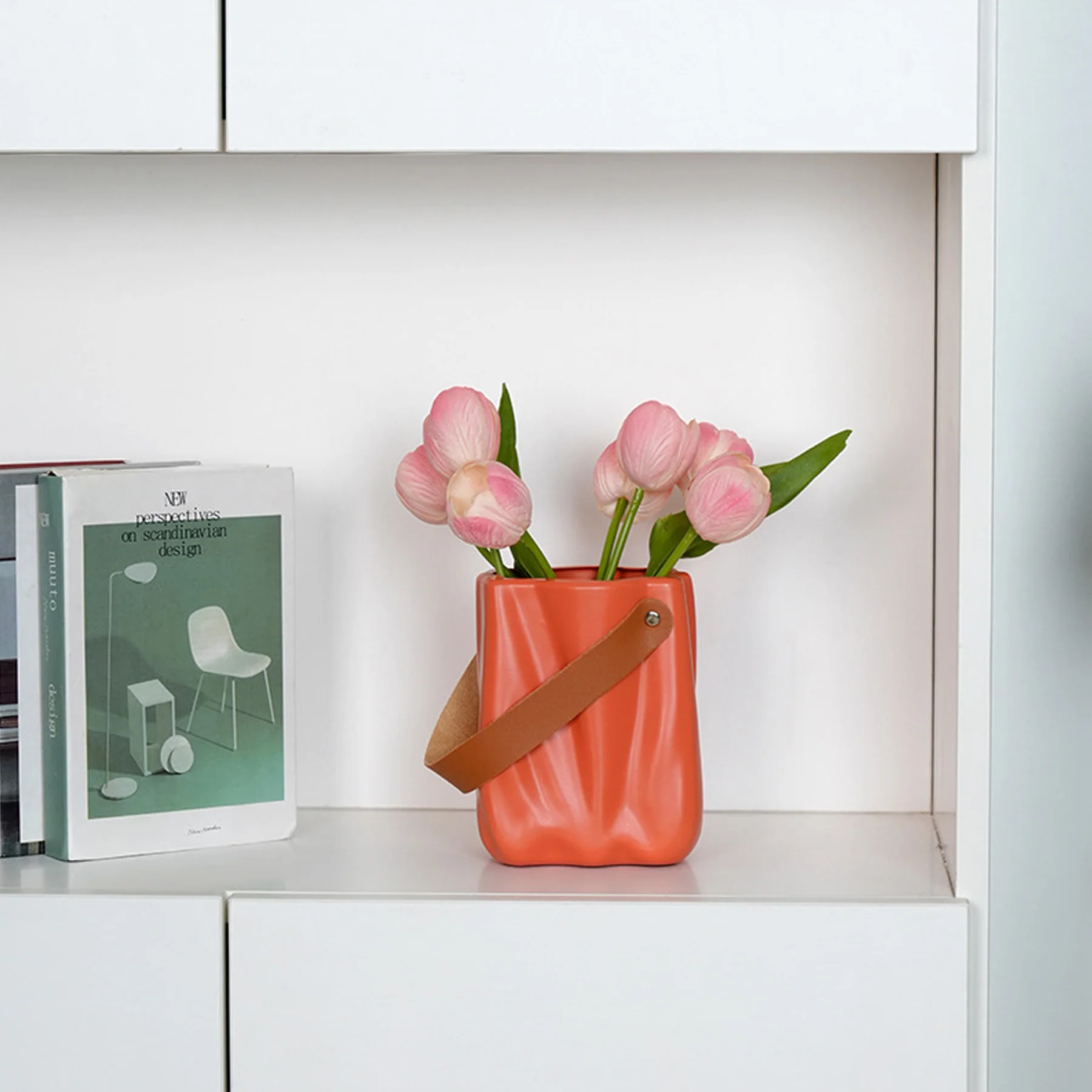 Plastic Nordic Style Imitation Porcelain Portable Vase